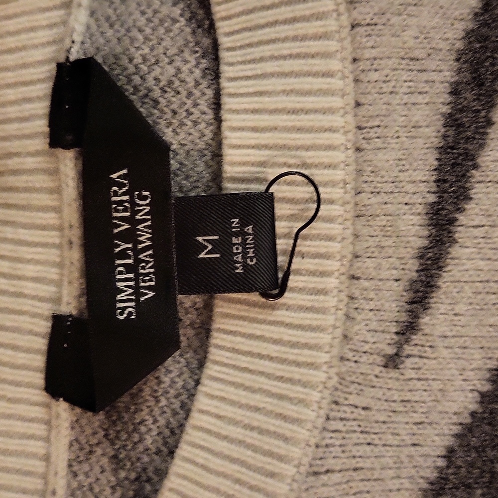 -Sweater - Picture 3 of 5